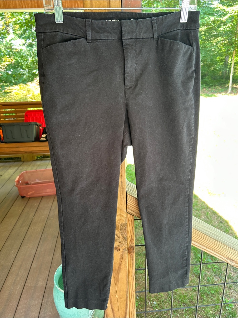 Old Navy Black High-Rise Pixie Pants